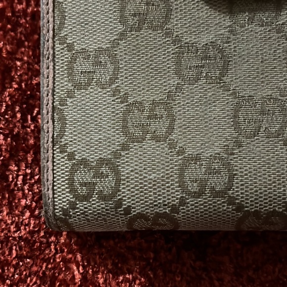 GUCCI WALLET - Picture 13 of 16